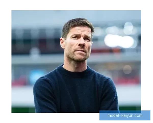 阿隆索世界杯冠军成员表现回顾与当前状态分析